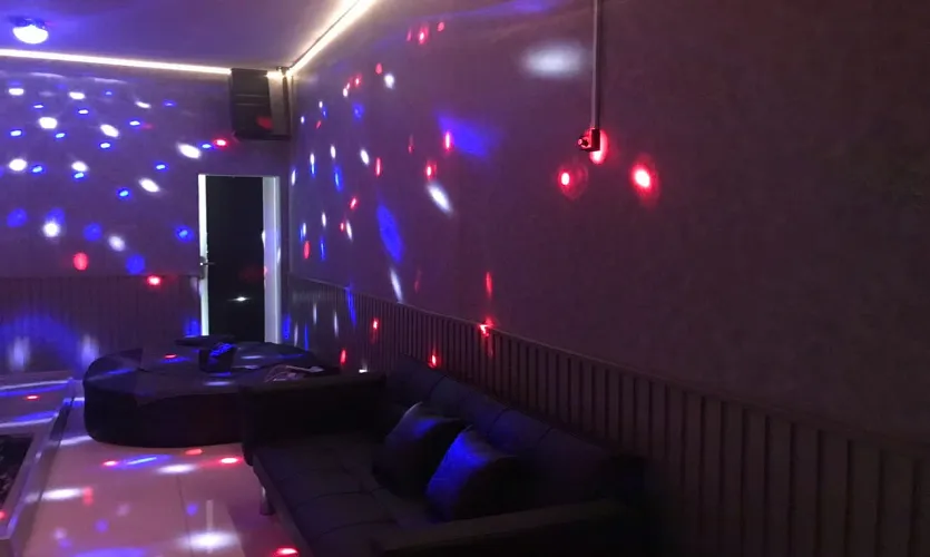 호치민 아리스파 룸 내부, 프라이빗하게 구성된 힐링 마사지 공간