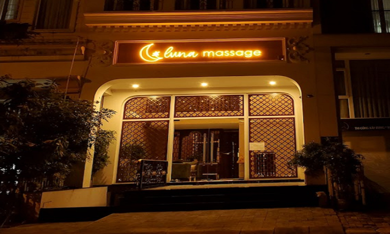 hochiminh-d7-luna-massage-entrance