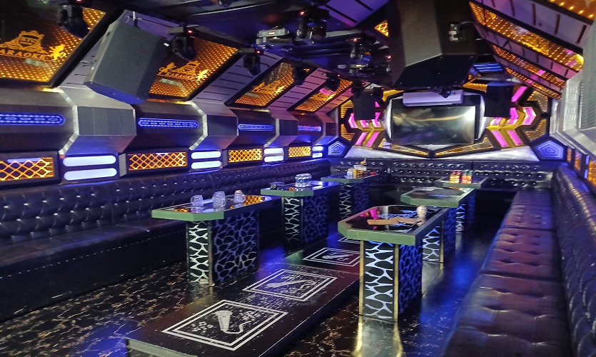 달랏 사비아 가라오케 프라이빗 룸 내부 모습, 달랏 가라오케 VIP 노래방 공간