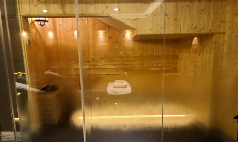 호치민 바나나 사우나 입구 전경, 호치민 7군 프라이빗 사우나 시설 외관