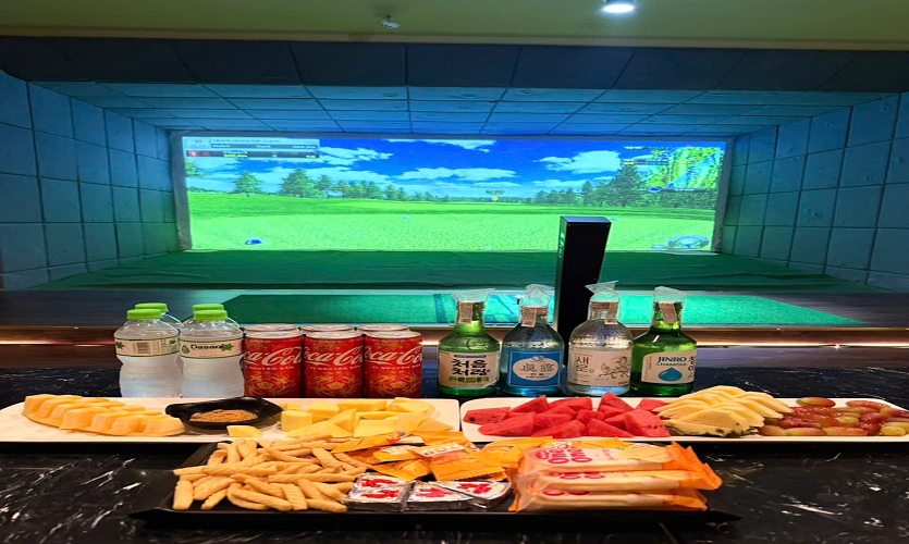 호치민 럭키샷 매장 내부 전경, 호치민 7군 스크린골프 시설 공간