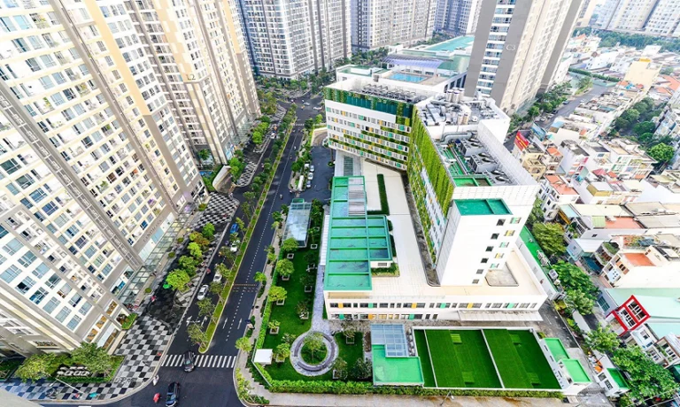 hochiminh-vinhomes-central-park-night-view