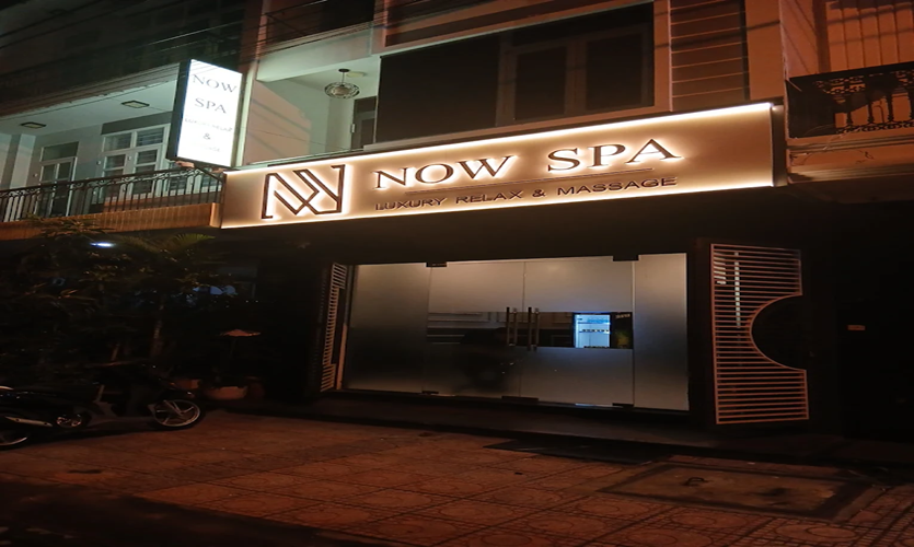 나트랑 나우스파 입구 전경, 나트랑 시내 마사지 스파 시설 외관