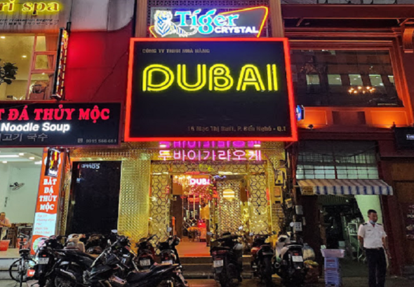 hochiminh-dubai-karaoke-entrance