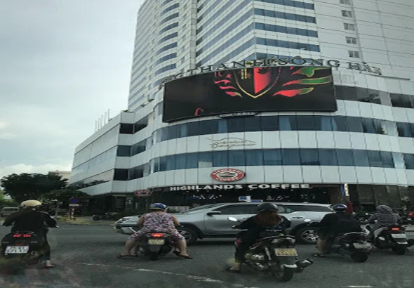 danang-one-opera-karaoke-entrance