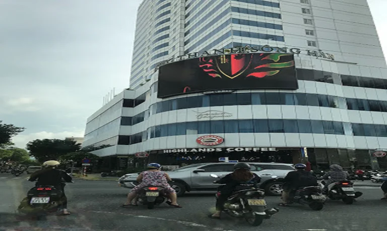 danang-one-opera-karaoke-entrance