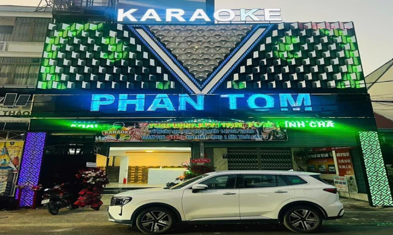 dalat-phantom-karaoke-entrance