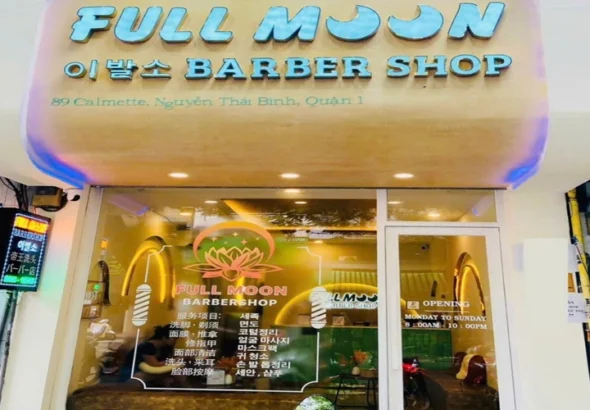 hochiminh-fullmoon-barbershop-entrance