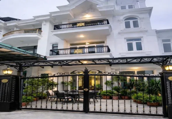 hochiminh-district1-central-pool-villa-thumbnail